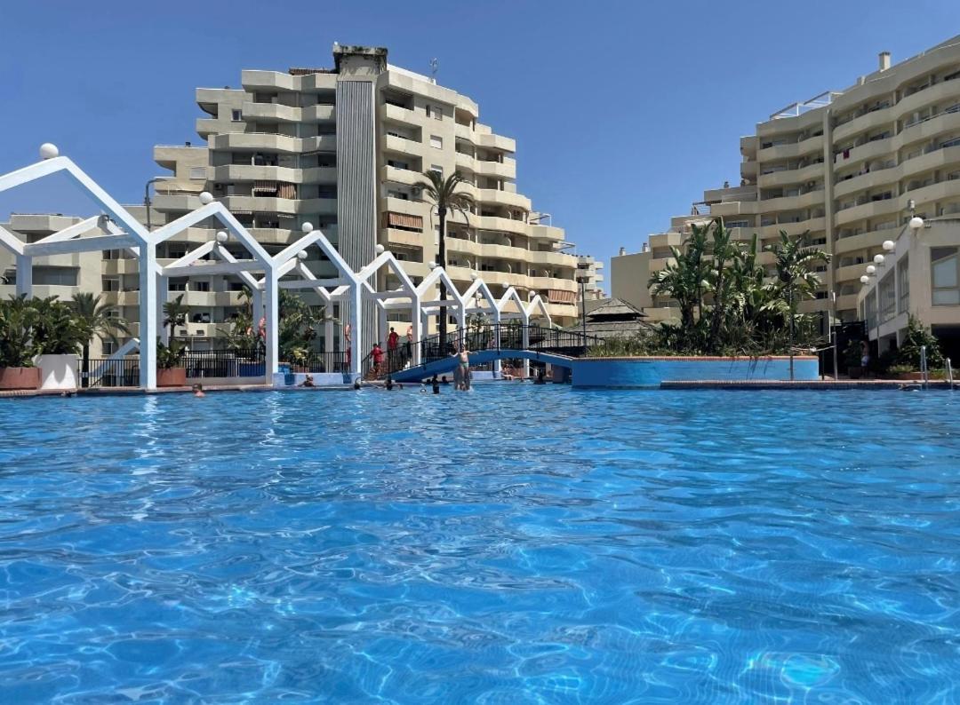 El Estudio De La Playa Benalbeach 317 Terraza Vistas Al Mar Benalmádena Kültér fotó